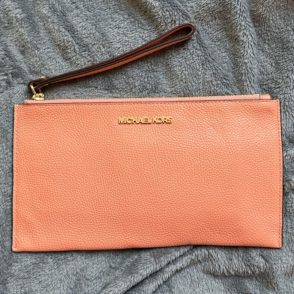 Michael Kors leather wristlet